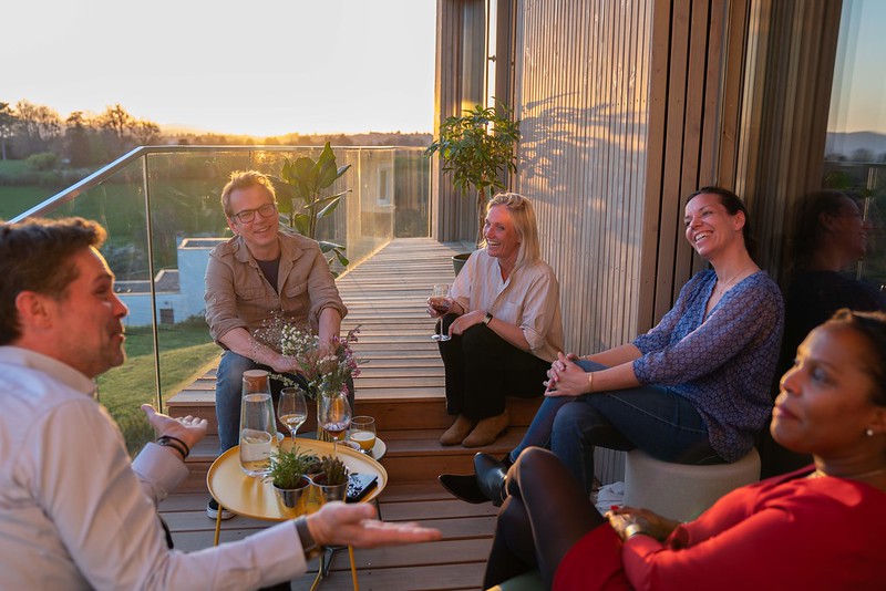 Apéritif après une journée de réunion au Studio Casa